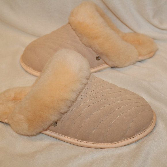 NEW UGG WOMEN'S PEACH SUEDE SHEARLING LINED SLIP ON SCUFF SLIPPERS PEACH - Picture 5 of 8